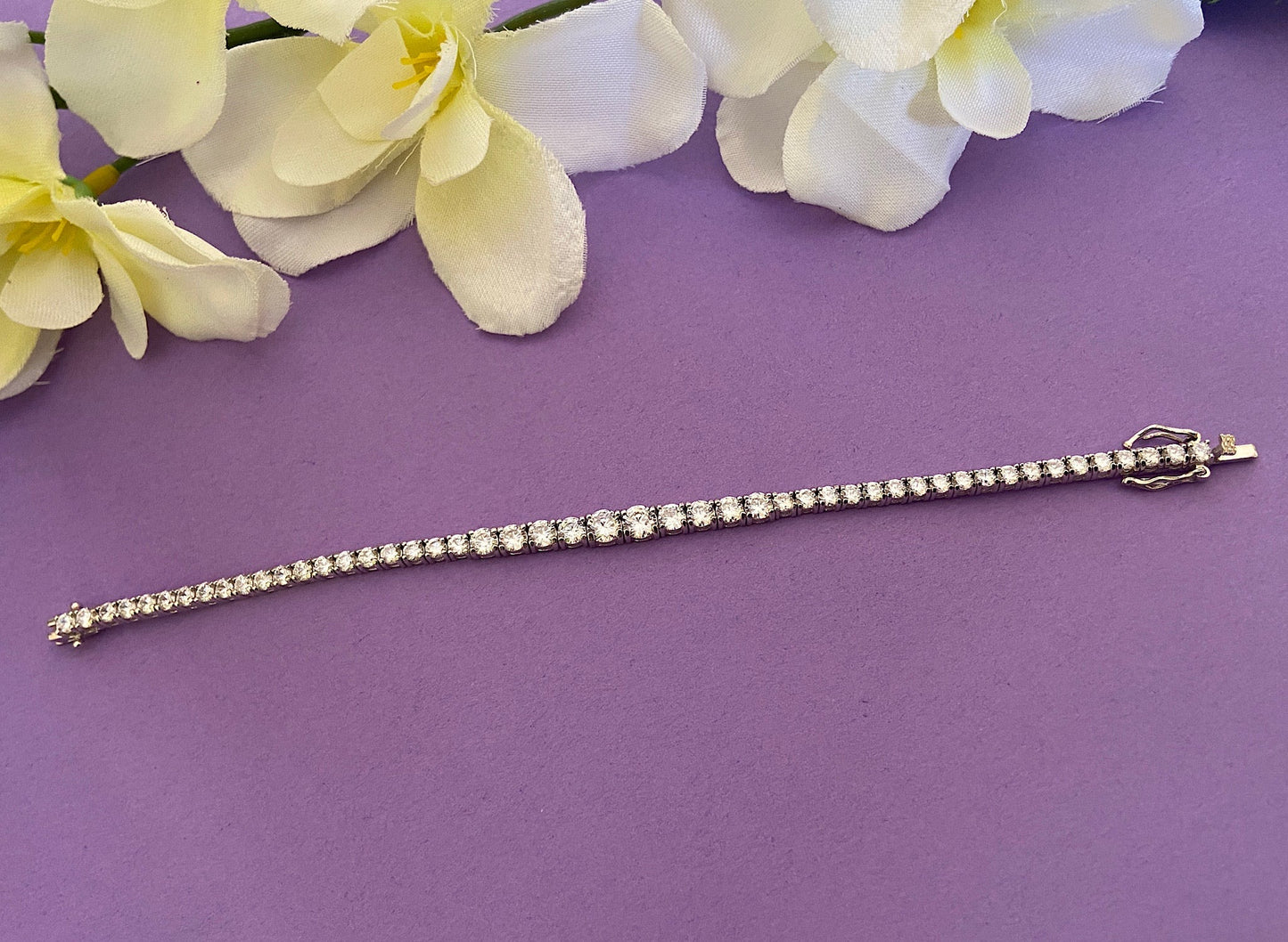 925 Sterling Silver Solitaire Tennis Bracelet