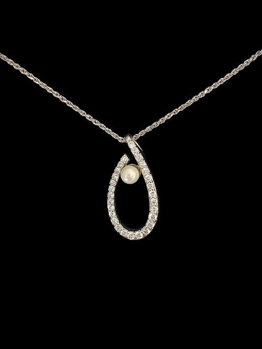 Perle Silver Designer Pendant