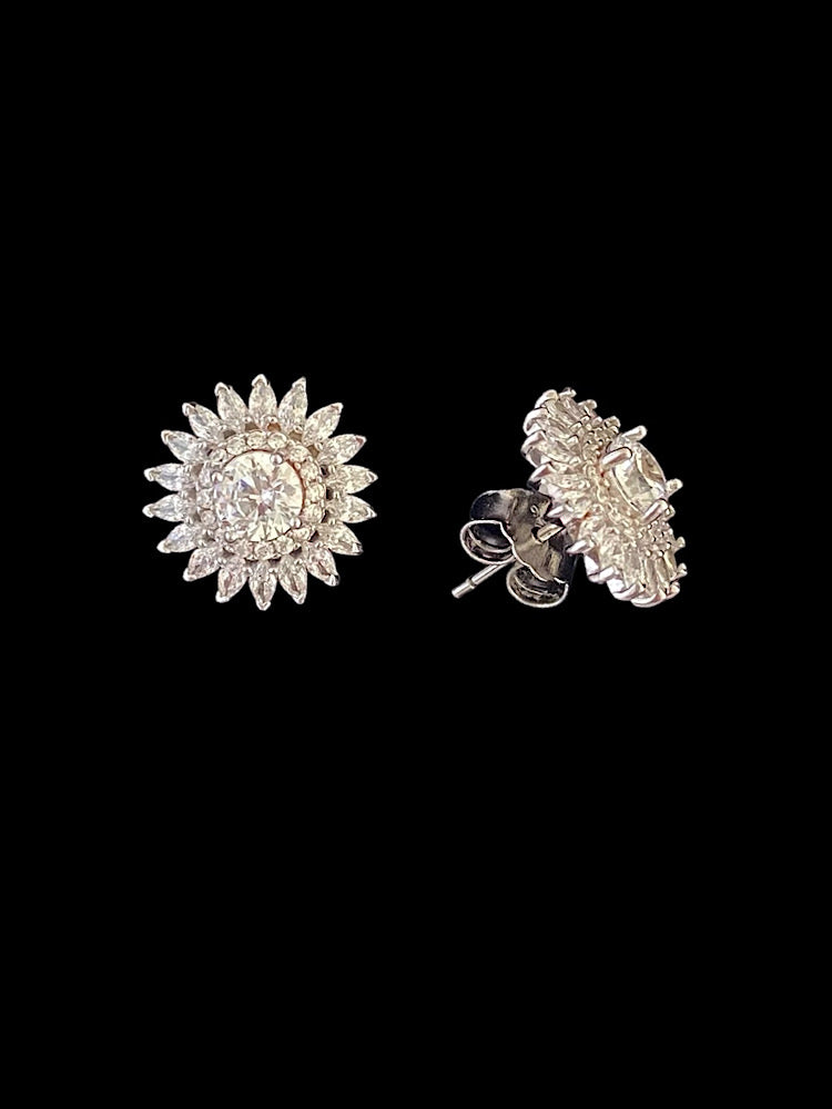Sterling Silver Design Solitaire Studs