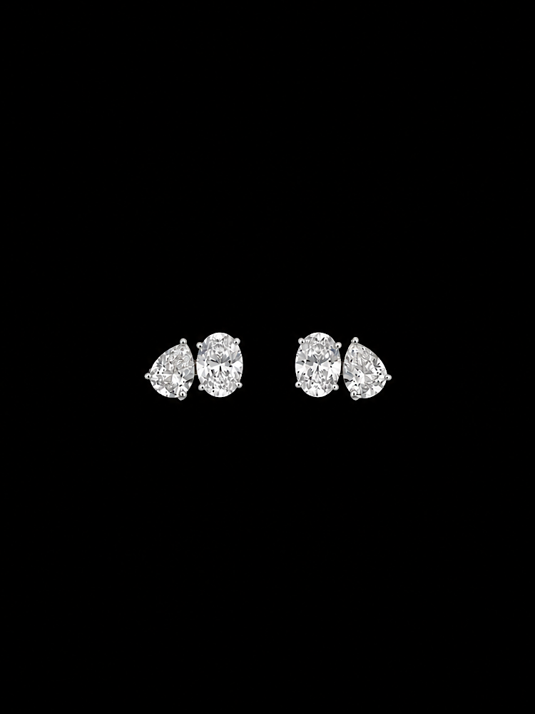 Oval & Pear Solitaire Studs in 92.5 Sterling Silver Toi et moi