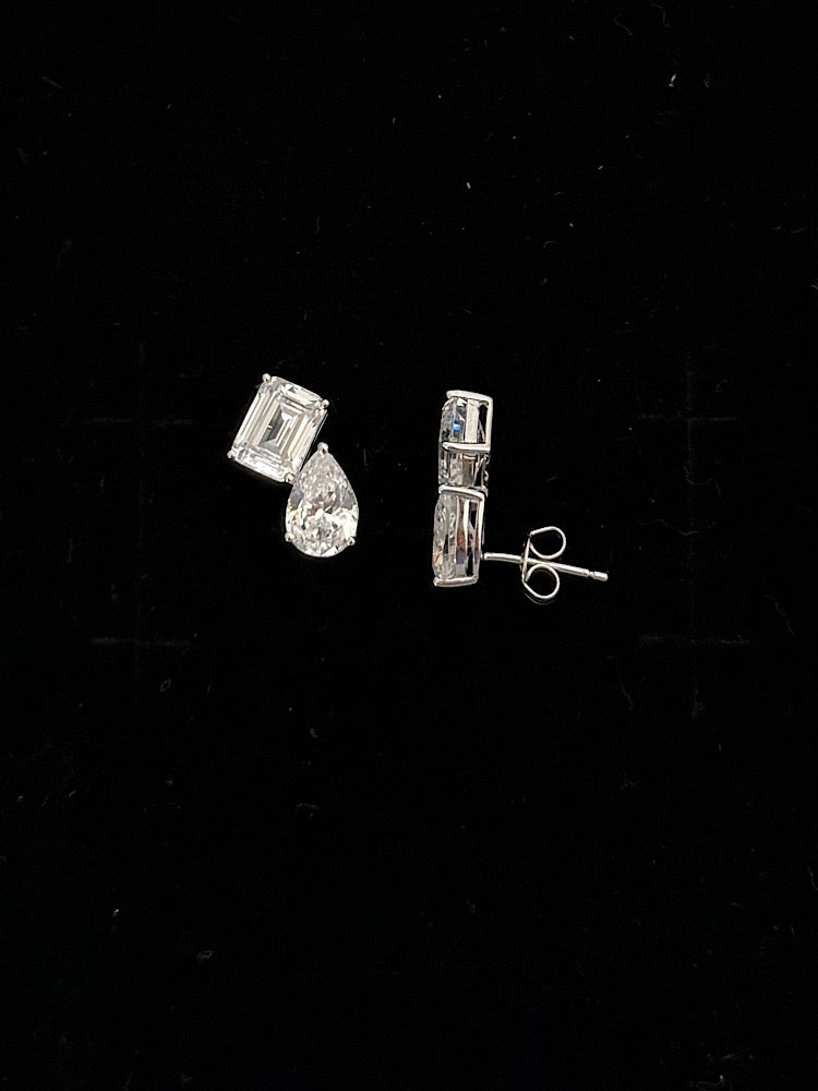 Emerald & Pear Solitaire Studs in 92.5 Sterling Silver Toi et moi